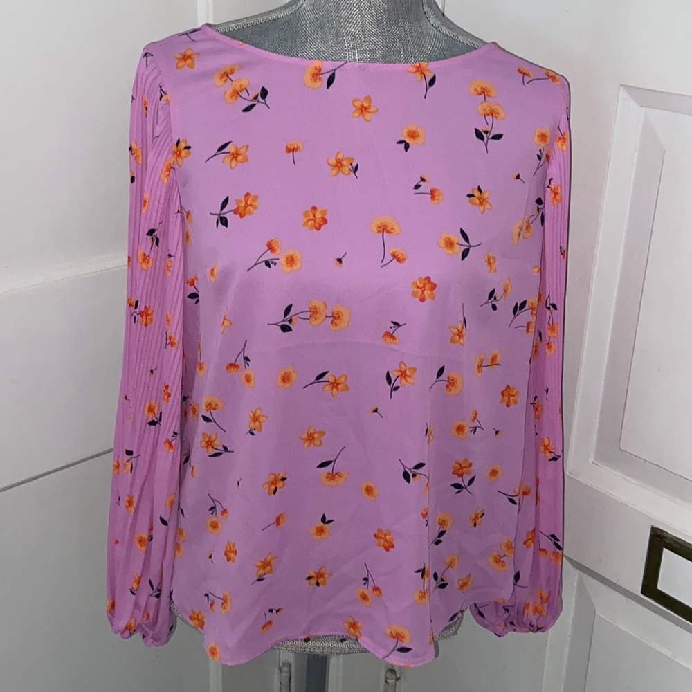 New Ann Taylor Pink with Orange Floral Blouse with Pleated Sleeve Size XS